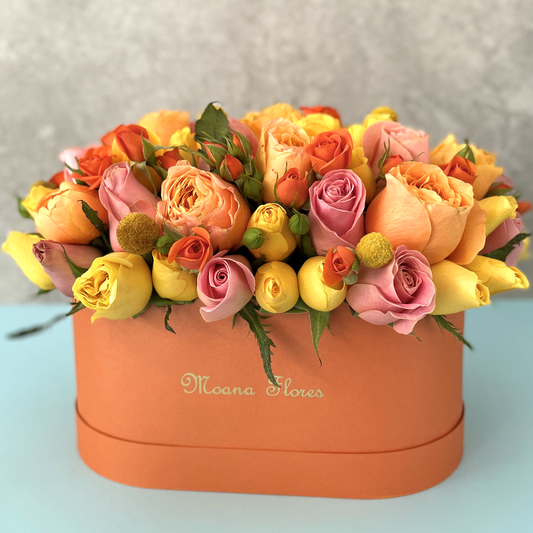 Blushera con rosas amarillas, rosas hermosas, rosas inglesas y craspedias.