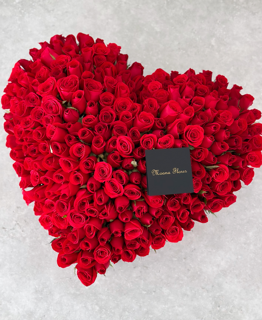 Rosas rojas con volumen